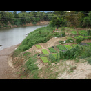 Am Ufer eines Nebenflusses des Mekong